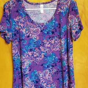 Lularoe Classic Tshirt Small